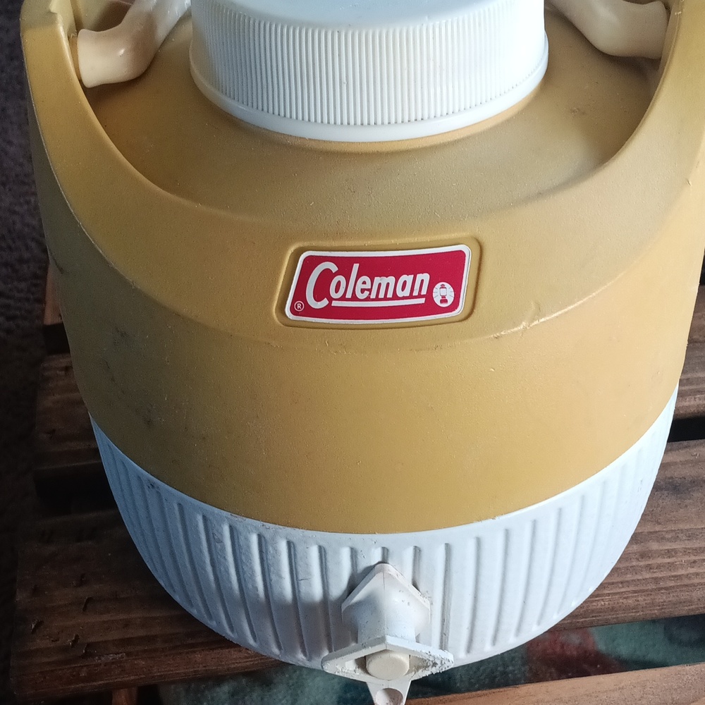 Vintage Coleman cooler. Still works great